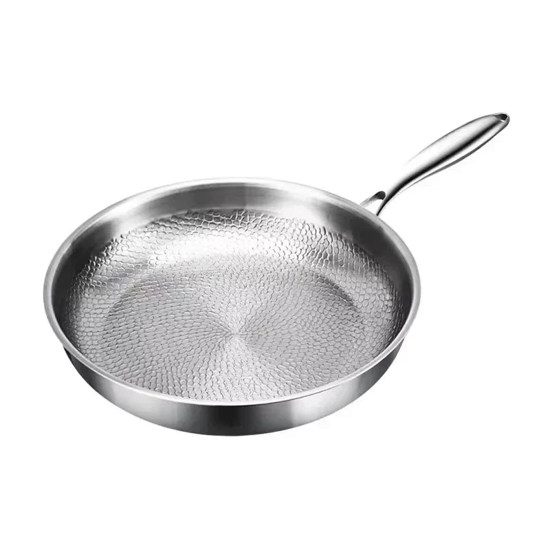 30cm Lightweight Titanium Frying Pan – Fish-Scale Hammered, Durable & Easy Clean